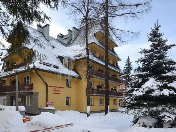 DAFNE Ośrodek Szkoleniowo Wypoczynkowy (centrum, Aqua Park naprzeciw) DAFNE Ośrodek Szkoleniowo Wypoczynkowy (centrum, Aqua Park naprzeciw)