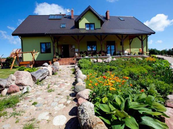 Pokoje Gościnne w Smolanym Dębie Pokoje Gościnne w Smolanym Dębie