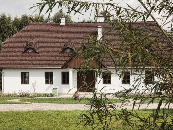 Zagrodowa Osada w Uściążu
