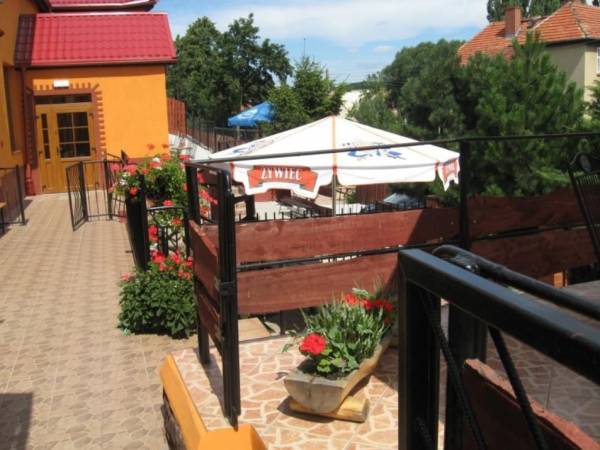 Hotelowe usługi i Restauracja Zajazd