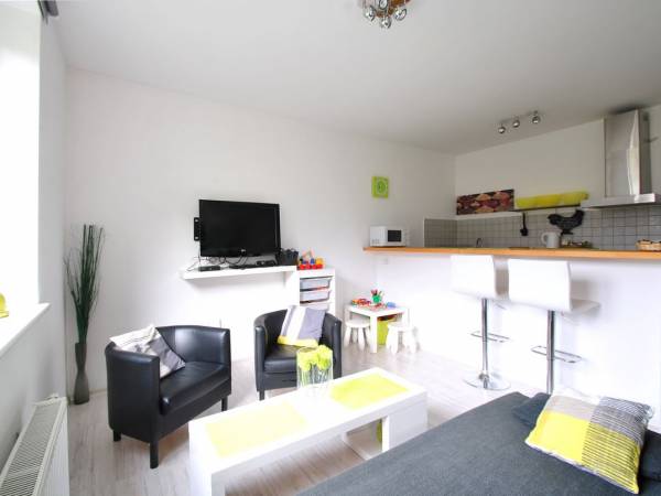 USTRONny Apartment