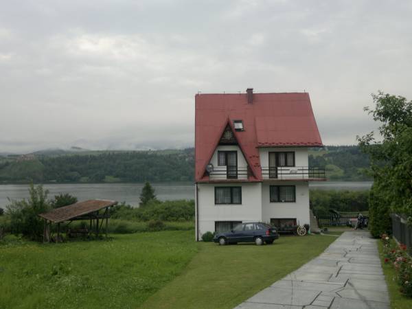 Gościniec nad Jeziorem Czorsztyńskim Gościniec nad Jeziorem Czorsztyńskim