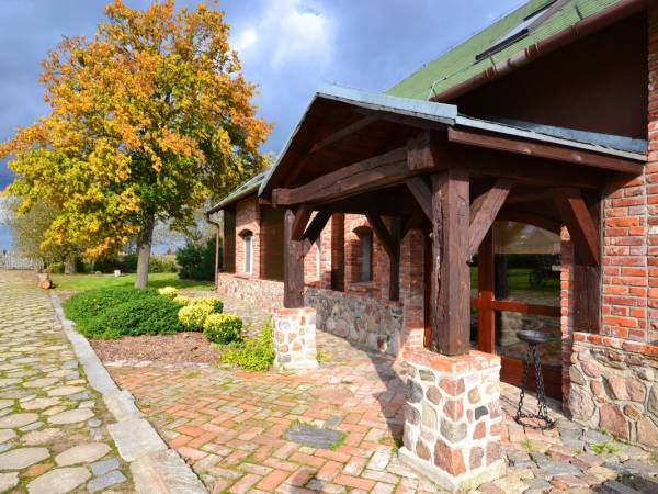 Ośrodek Agroturystyczny "Ranczo-Kajew" Ośrodek Agroturystyczny "Ranczo-Kajew"