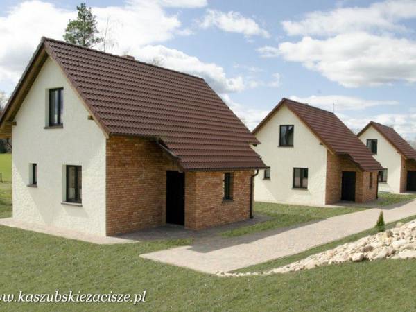 Gästehäuser „Domki na kaszubskim zaciszu” / „Domek u Reni”