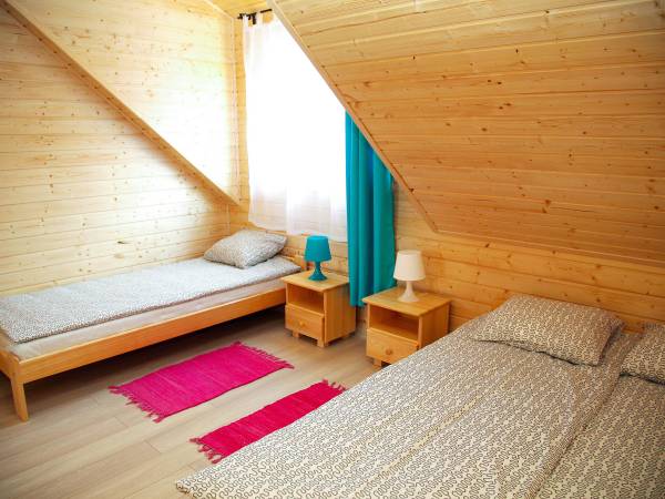 Domek drewniany sypialnia 2