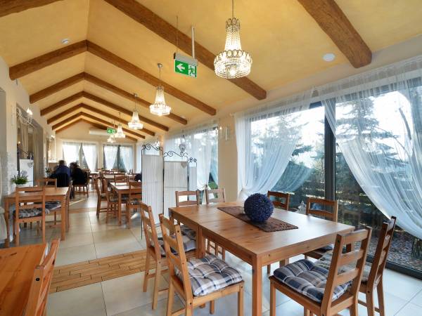 Pokoje Gościnne i Restauracja LAVENDER