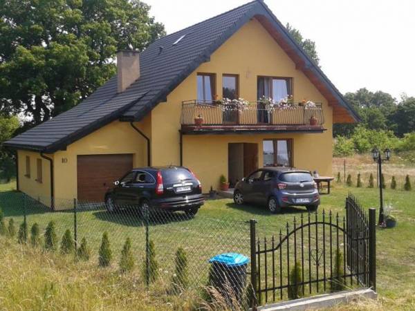 Dom całoroczny Pod Dębami Dom całoroczny Pod Dębami