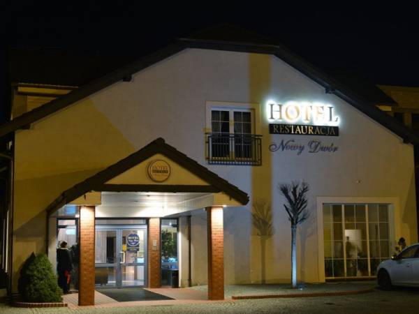 Hotel Nowy Dwór