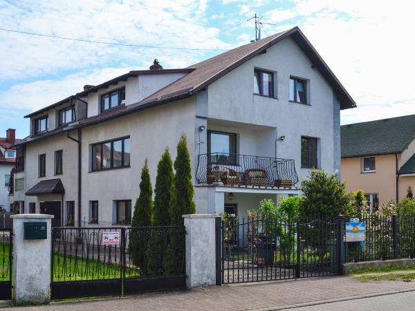 Całoroczne Apartamenty i pokoje Sylwia