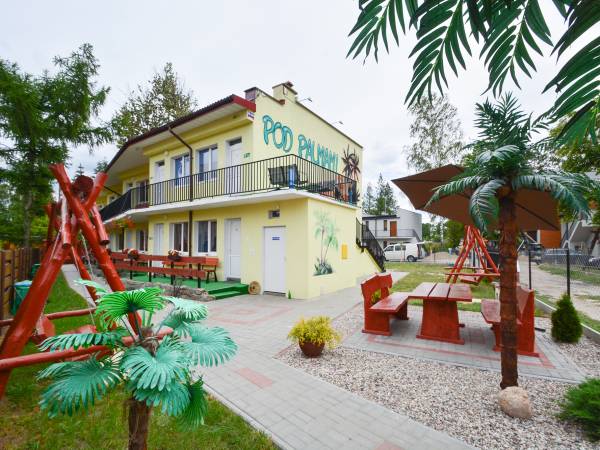 Domki i Pokoje Pod Palmami