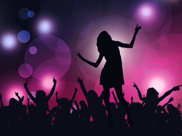 Wakacyjne dancingi z muzyką na żywo w Szczyrku