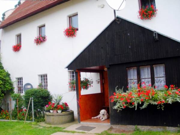 Agroturystyka Lipowy Dwór Agroturystyka Lipowy Dwór