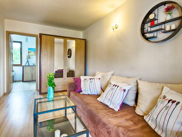 Apartamenty pod Dębem Apartamenty pod Dębem
