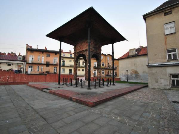 Bima Synagogi Starej Bima Synagogi Starej