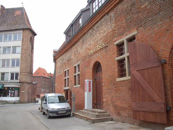 Hostel Universus