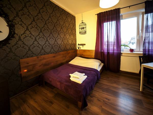 Very Berry Hostel