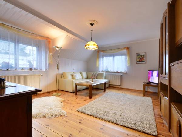 APARTMENT IM GEBIRGER
