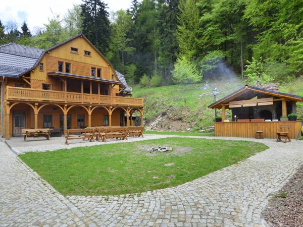 Alpejski Dwór