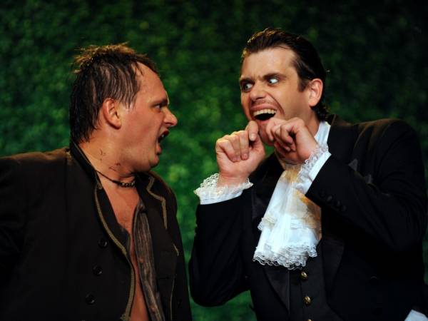 Sylwester w Teatrze Wybrzeże w Gdańsku: „Tajemnicza Irma VEP”