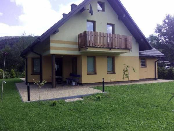Dom do wynajęcia nad rzeką Brennicą Dom do wynajęcia nad rzeką Brennicą