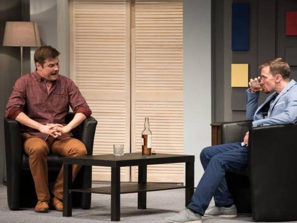 Prawda. Komedia małżeńska - spektakl Teatru Miejskiego w Gdyni
