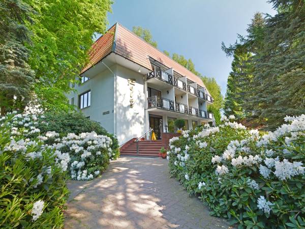 Guest House Relax** Summer holiday at the seaside Guest House Relax** Summer holiday at the seaside