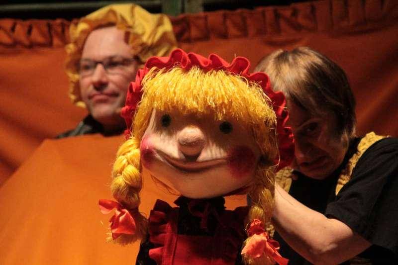 Spektakl „Czerwony Kapturek” w Oliwskim Ratuszu Kultury w Gdańsku