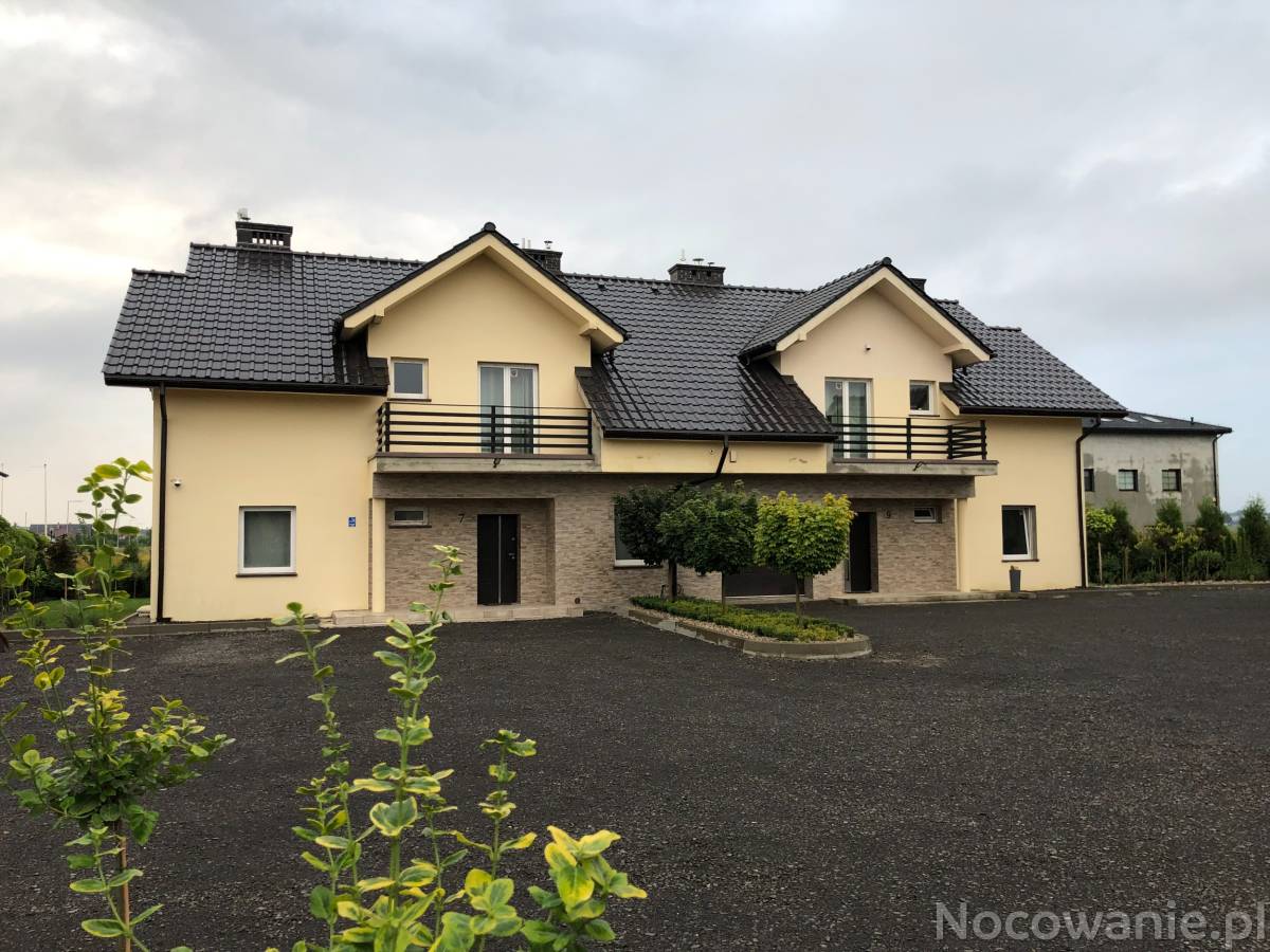 NIEZAPOMINAJEK 7 - POKOJE GOŚCINNE w LEGNICY