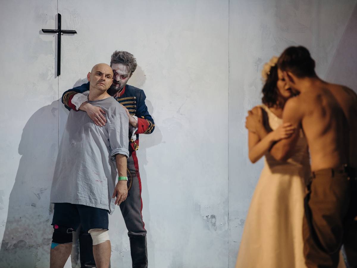 Sylwester w Teatrze Wybrzeże w Gdańsku: „Damy i huzary”