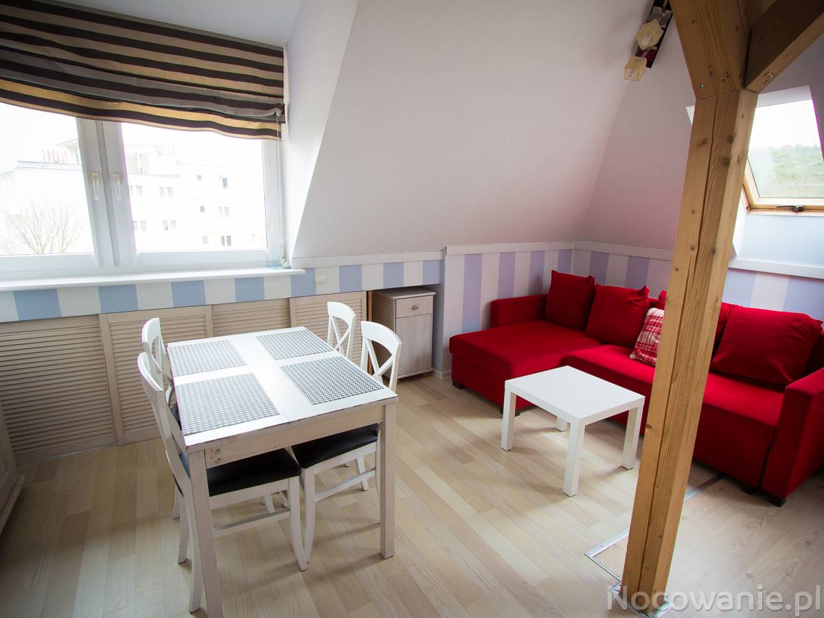 APARTAMENT 10-19.06