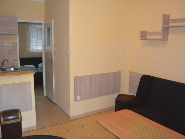 Zeus 5,6 (4 osobowy; 6max)