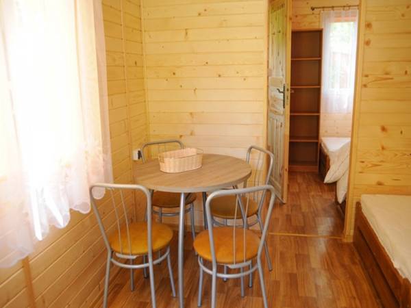 jadalnia domku 4 osobowego