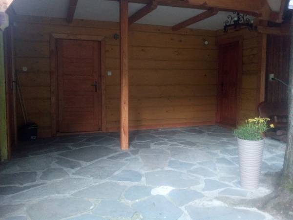 Domki Drewniane i Pole Namiotowe