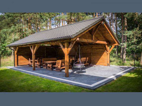 wiata na posesji, grill