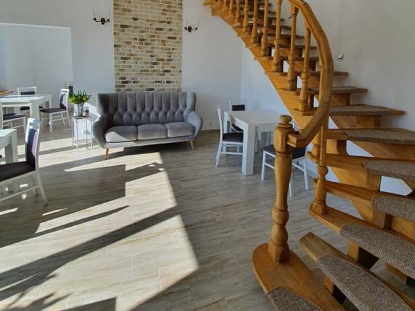 Dom z jacuzzi, sauną i siłownią 