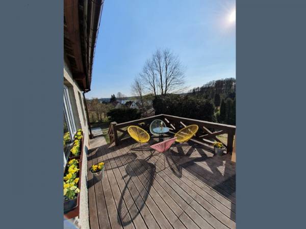 Dom z jacuzzi, sauną i siłownią 