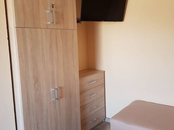 Gościnna Trzynastka - Pokoje do wynajęcia