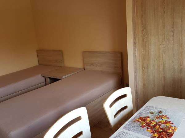 Gościnna Trzynastka - Pokoje do wynajęcia