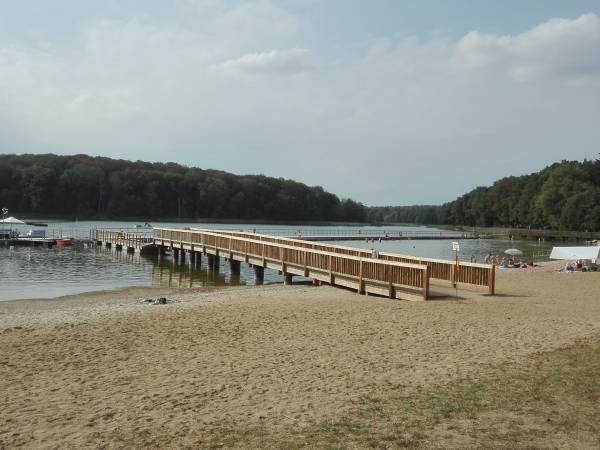 Plaża jeziora Ińsko