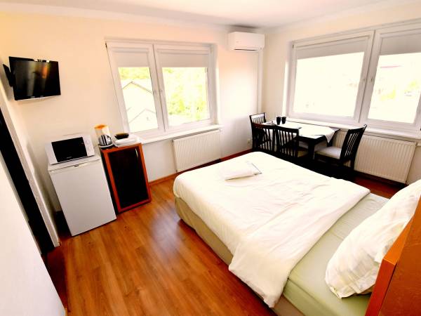 Holiday Łeba Pokoje i Apartamenty Gościnne