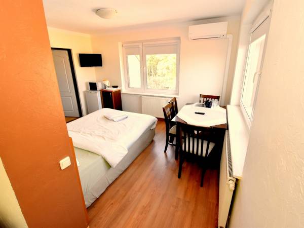 Holiday Łeba Pokoje i Apartamenty Gościnne