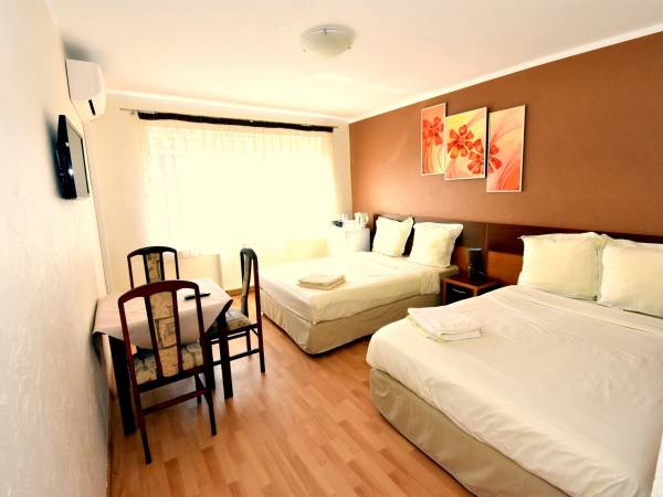 Holiday Łeba Pokoje i Apartamenty Gościnne