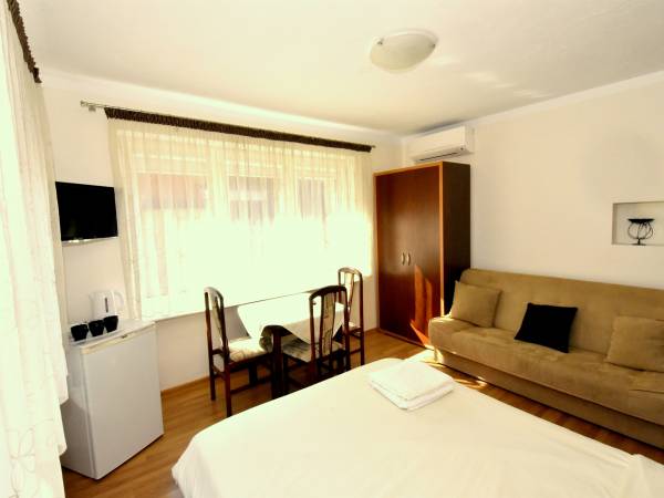 Holiday Łeba Pokoje i Apartamenty Gościnne