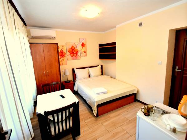 Holiday Łeba Pokoje i Apartamenty Gościnne