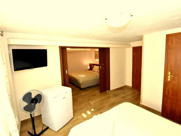 Holiday Łeba Pokoje i Apartamenty Gościnne