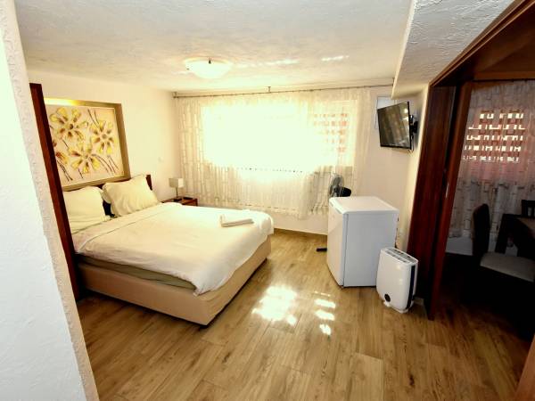 Holiday Łeba Pokoje i Apartamenty Gościnne