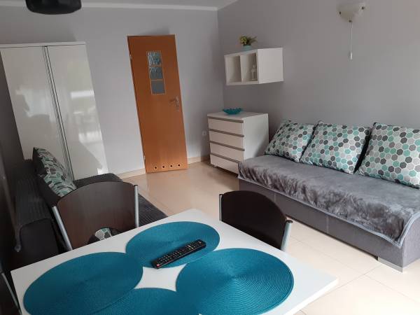 Domek nr 4 w dolnej części budynku.