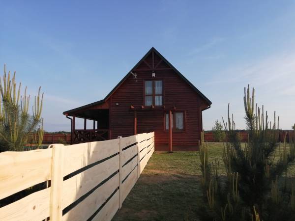 Agroweekend podziałka działki na pół dla swobody goci Agroweekend Maks a Agroweekend Mini