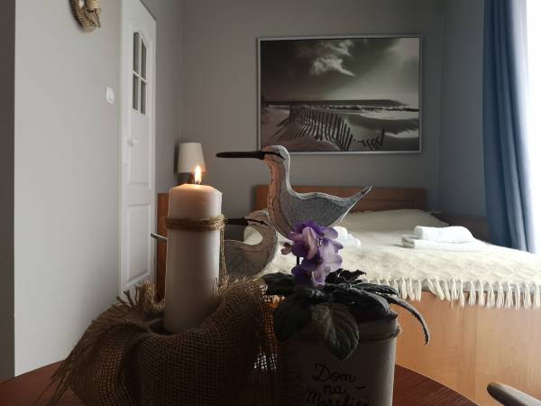 pokój dwuosobowy z balkonem