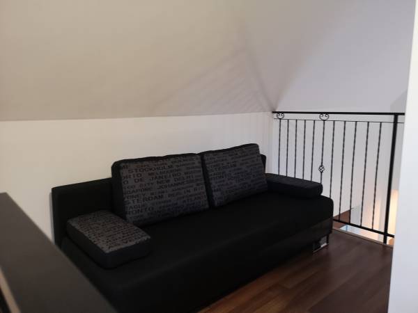 antresola 6 osobowy domek